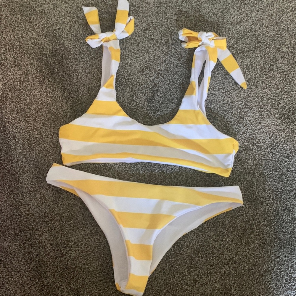 yellow stripe bathing suit